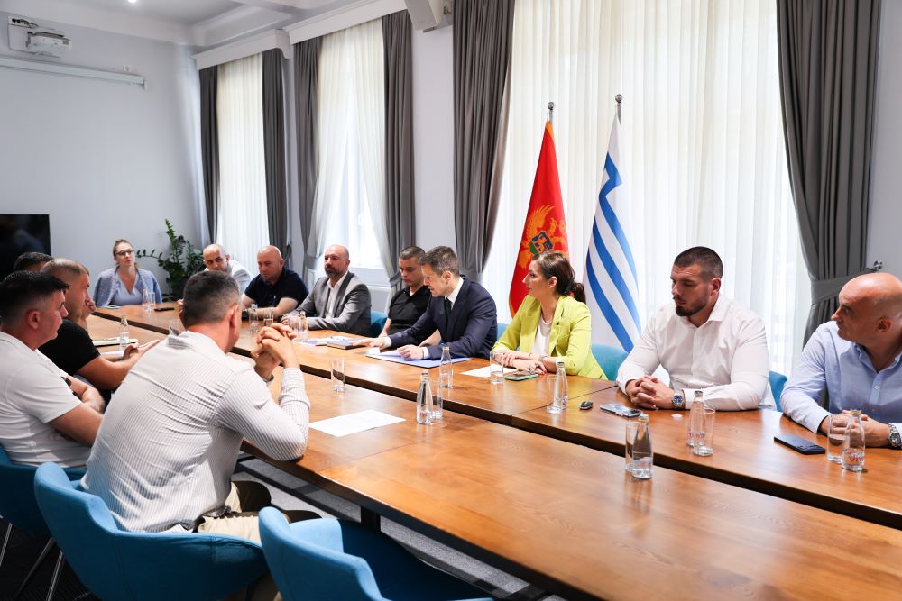 Postignut finalni dogovor između Glavnog grada, Vlade i mještana; Mujović: Botun dobija najveće infrastrukturno ulaganje u svojoj istoriji
