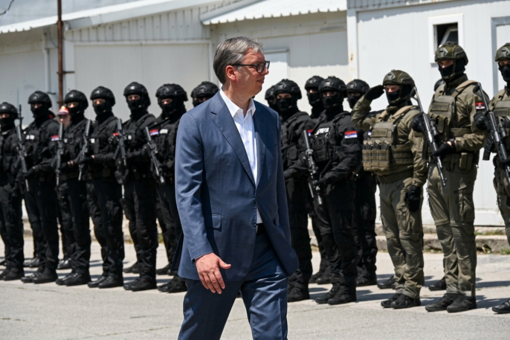 Vučić o izjavi Milanovića Ne bih da se miješam u njihove unutrašnje stvari, dovoljno je što se oni nama miješaju