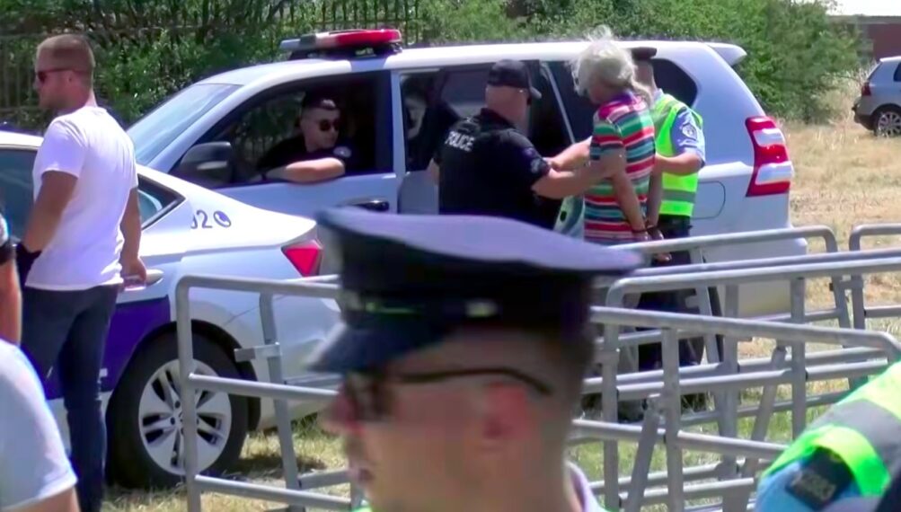 Eparhija raško-prizrenska: Vidovdan pretvoren u dan ponižavanja – zahtijevamo hitnu odgovornost za policijsko zlostavljanje