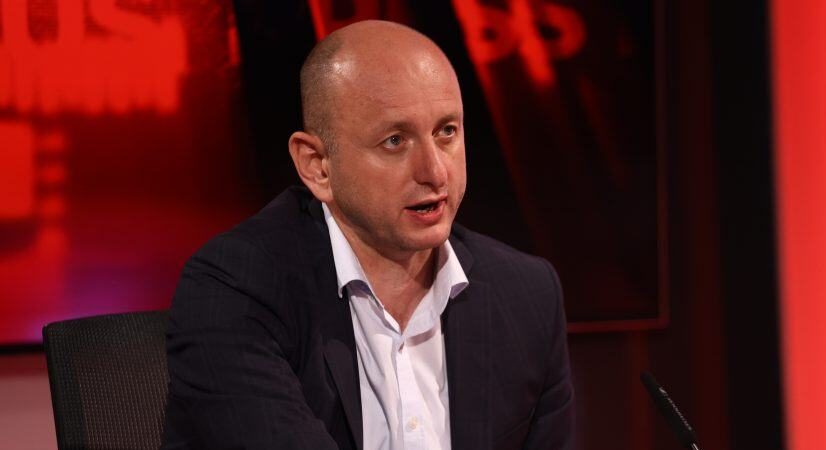Knežević poručio Spajiću: Podržaćemo ustavne promjene ako srpski bude službeni jezik!
