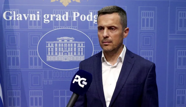 Mujović: Šokiran sam podatkom da je Vodovod otpisao 18 miliona eura duga