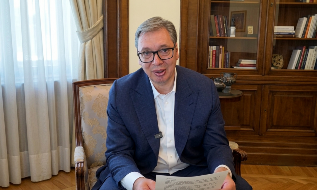 Vučić predstavio glasački listić za skup 27. juna: Građani će birati prioritete Srbije (VIDEO)