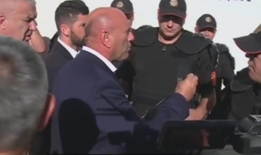 Šest godina od puča u Budvi: DPS uz policijske suzavce oteo vlast – uhapšeni predsjednik opštine, šef parlamenta, desetine službenika i građana