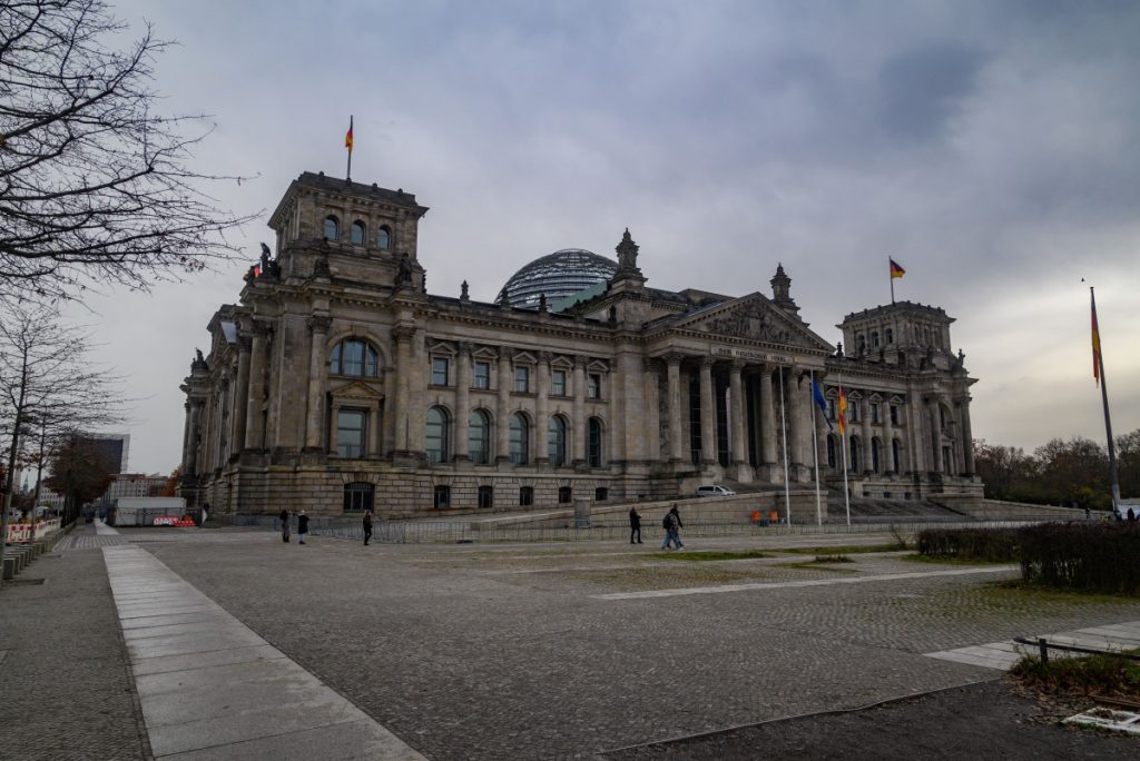 Njemačka strahuje od napada dronom na Bundestag?