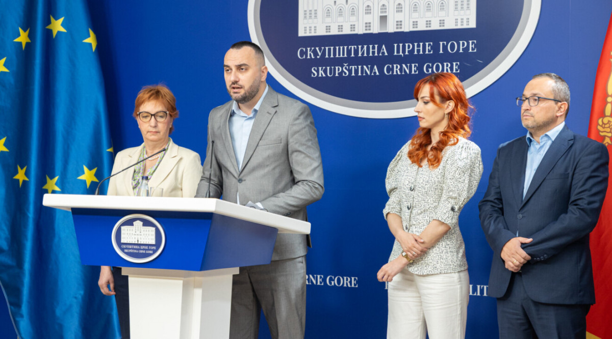 Klub poslanika Demokrata predao Skupštini Predlog zakona o dopuni Zakona o radu kojim se uvodi pravo na produženi vikend jednom mjesečno