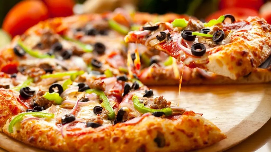 Savršena pizza kaprićoza: Domaći recept kao iz italijanske pizzerije
