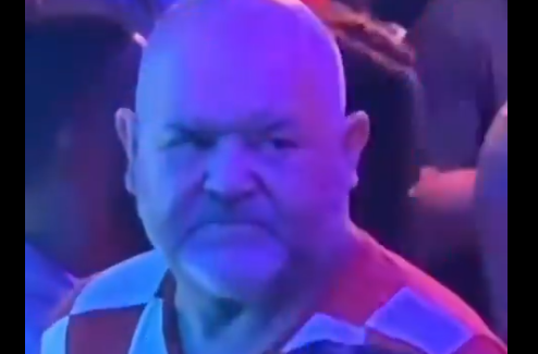 (VIDEO) Hrvatski navijač slavio pobjedu pa greškom zalutao u gej klub – njegova reakcija kad je shvatio gdje se nalazi postala hit na internetu