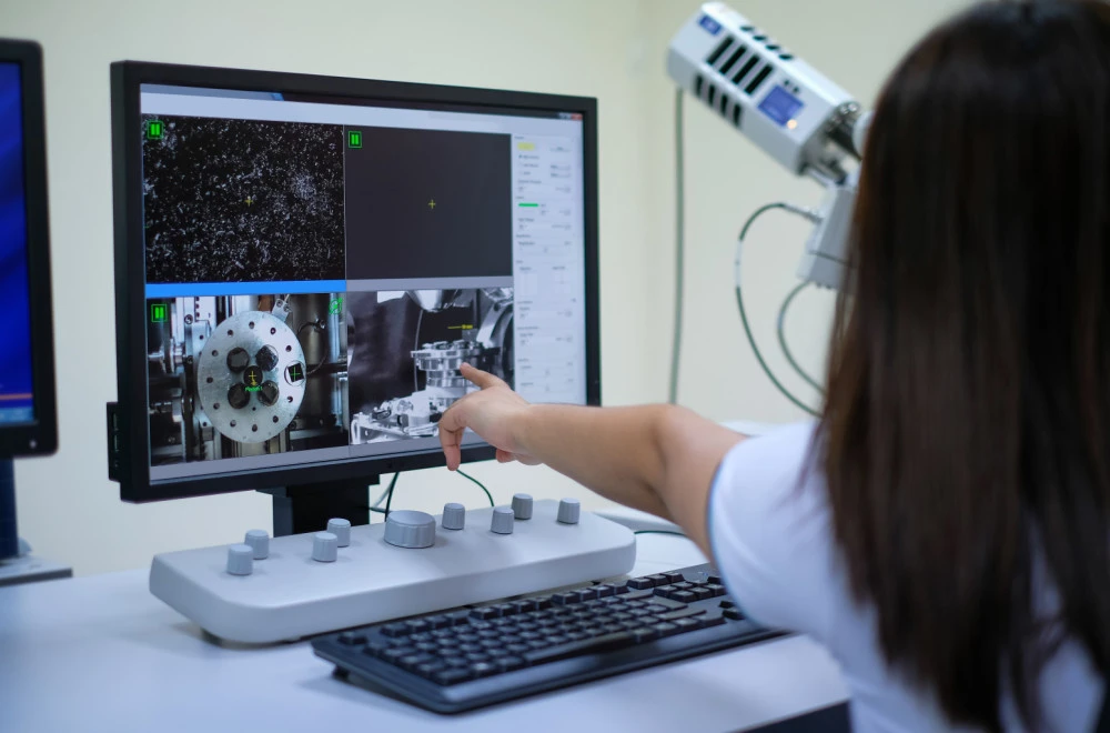Vještačka inteligencija u službi zdravlja: Kako nanotehnologija može da produži životni vijek