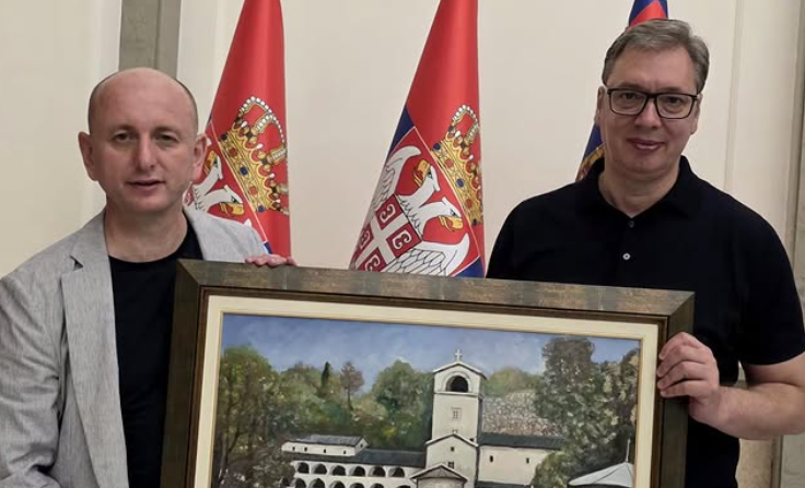U ime grupe Srba sa Cetinja: Knežević poklonio Vučiću sliku Cetinjskog manastira