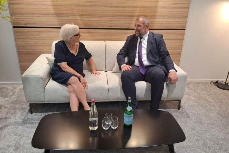 Krapović u Parizu: Crna Gora i Francuska jačaju saradnju u oblasti odbrane