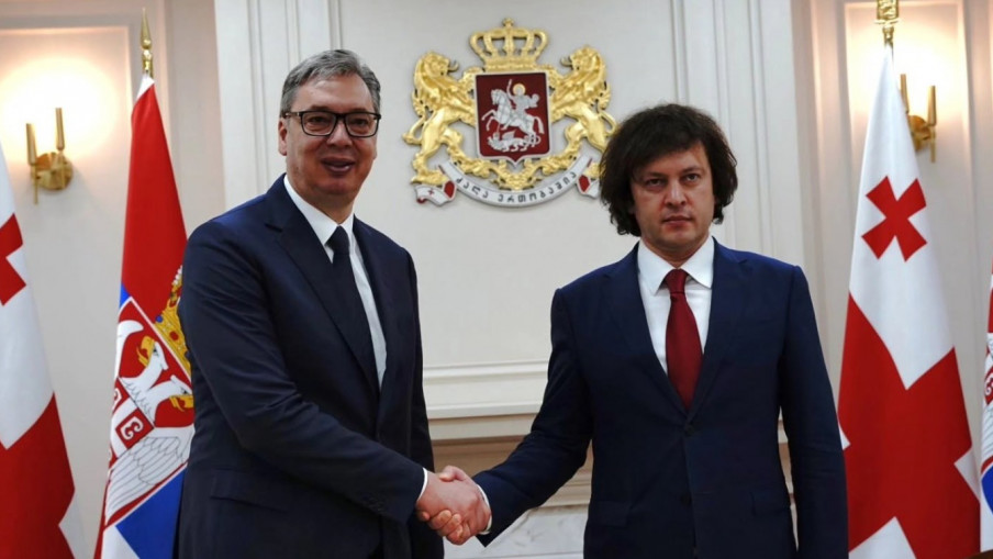 Vučić se sastao sa premijerom Gruzije Kobahidzeom u Tbilisiju