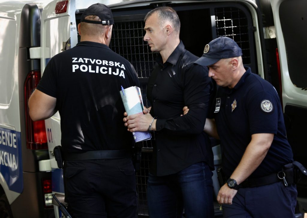 Lazović: Ja sam jedan od najvećih Crnogoraca, a tužilac od mene pokušava da napravi teroristu; Poznati su mi idioti i kreteni koji me linčuju