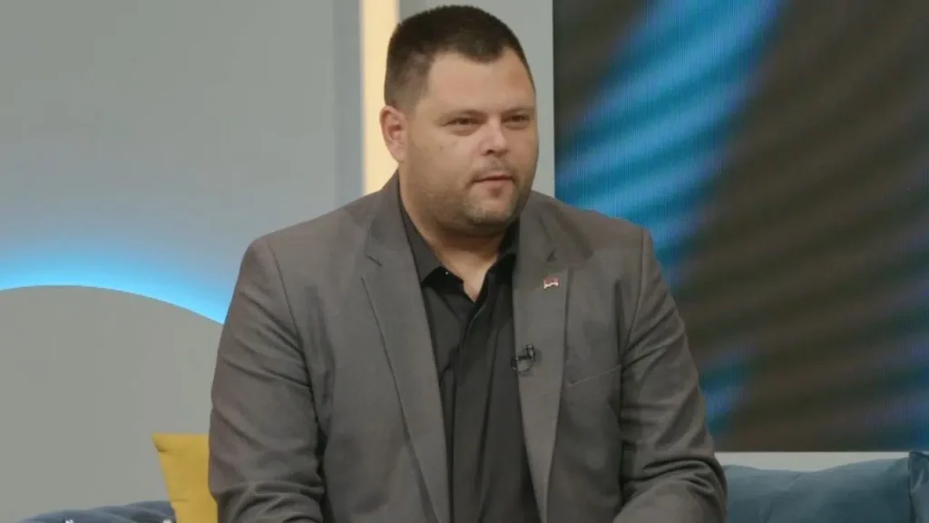 Kovačević: Finansijska podrška maturantima Nikšića je i siguran znak da grad stoji uz svoje mlade sugrađane