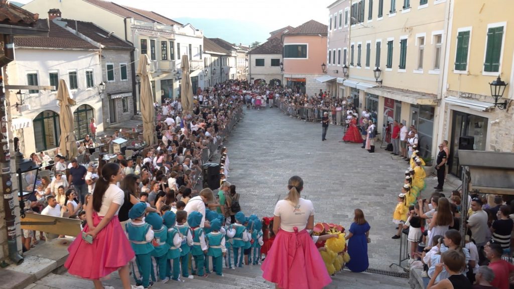 Počeo dvodnevni festival dječje radosti i mašte u Herceg Novom