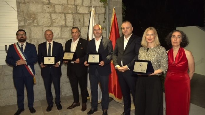 Herceg Novi: Dodijeljene nagrade „Destinacije Napoleon“ za najbolje projekte u kulturi