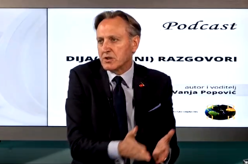 (VIDEO) Krivokapić sramno atakovao i na SPC: „To ne funkcioniše kao Crkva nego kao antidržavna, politička, četnička organizacija“