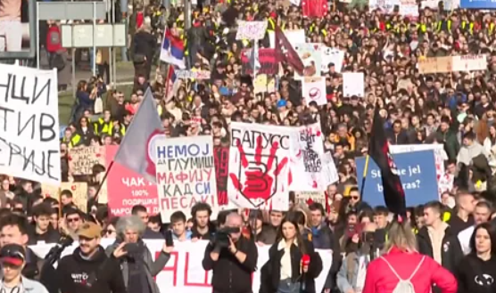 Blokaderi prave novu aferu kao „Valjevo“ i „zvučni top“: Lažu da su djevojke izbodene i šire paniku!