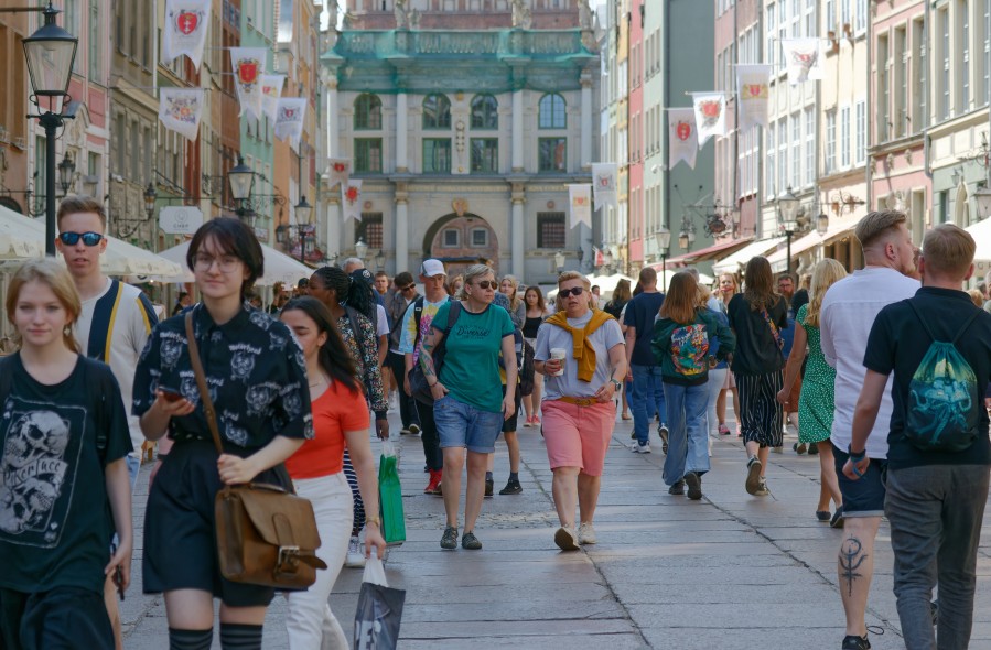 Nauka otkrila zašto nesvjesno skrećemo ulijevo