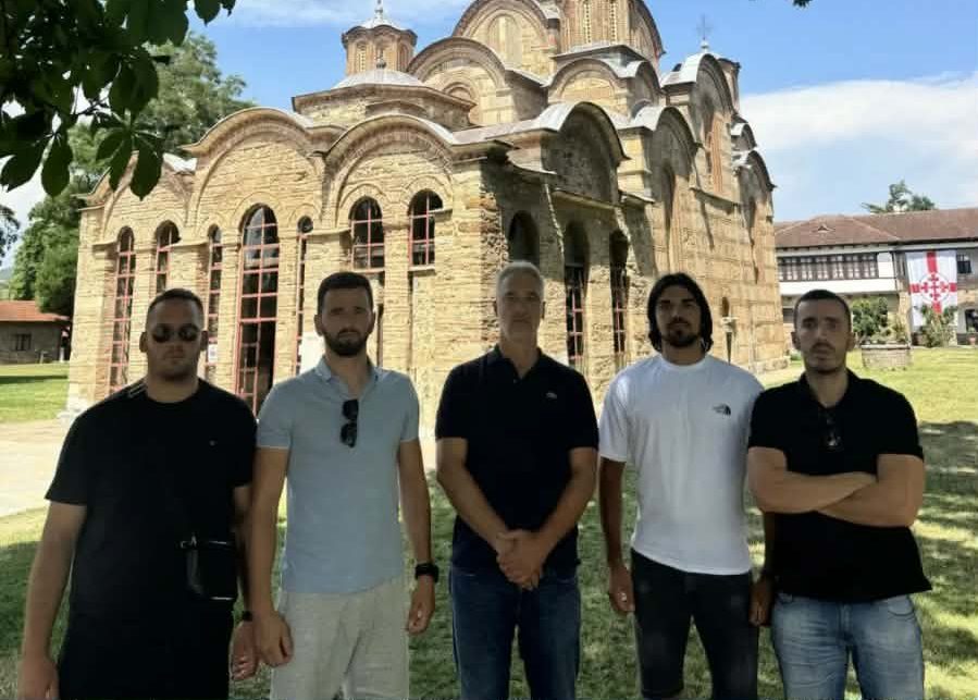 EKSKLUZIVNO OBRAĆANJE DRŽAVLJANA CRNE GORE UHAPŠENIH NA KOSMETU: Policija nas je pretukla u marici i policijskoj stanici, pokušali su da nas natjeraju da pjevamo Kosovo Republika