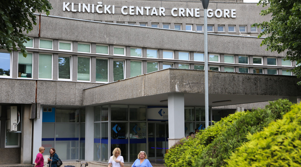 Ortopedi Kliničkog centra najavljuju žalbe ombudsmanu, tužilaštvu i ambasadama, još čekaju poziv Radovića i Šimuna