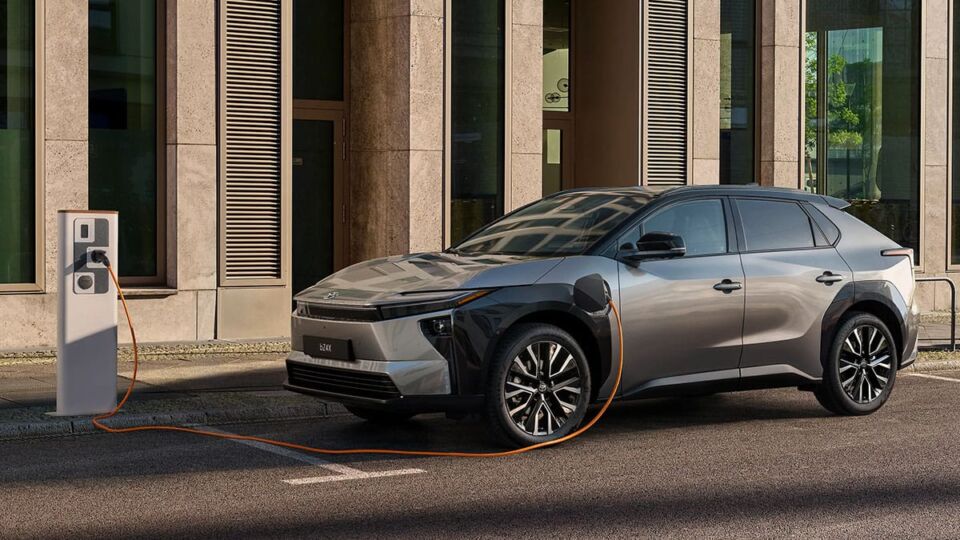 Pobjednik prešao 780 km, a Kinezi šokirali: Test otkrio koliko električni automobili stvarno mogu da pređu