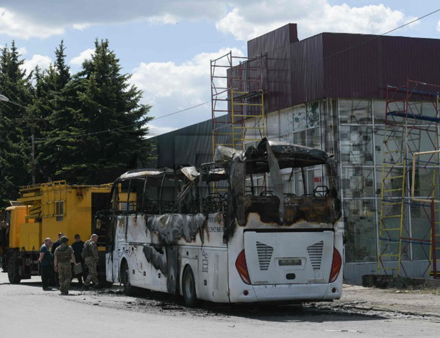 U napadu ukrajinskog drona na autobusko stajalište u Energodaru ima poginulih i ranjenih
