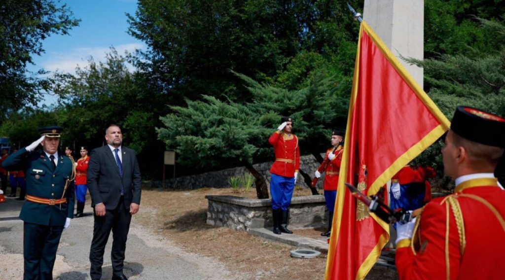Krapović i Vuksanović položili vijenac povodom obilježavanja Martinićke bitke