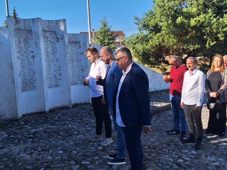 Knežević: Ovaj datum za nauk da Crna Gora nikad ne ljubi lance ni kada je u pitanju daleko nadmoćniji neprijatelj