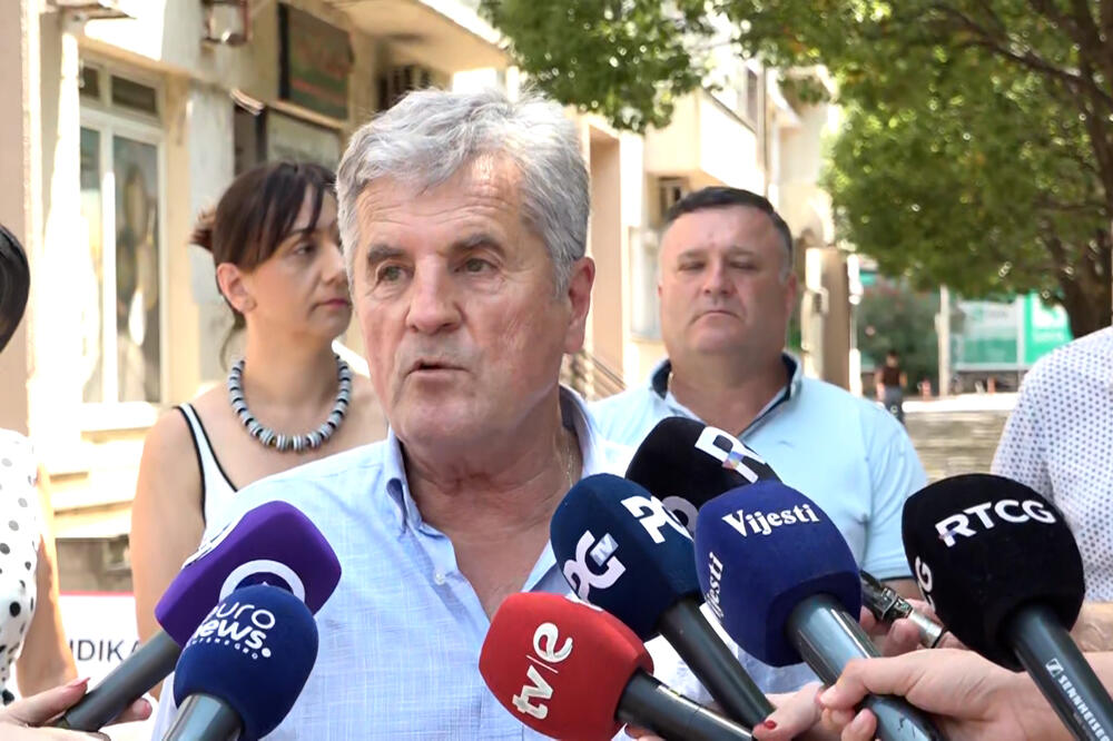 Unija slobodnog sindikata Crne Gore počela svakodnevne proteste, ne odustaju od borbe za Opšti kolektivni ugovor