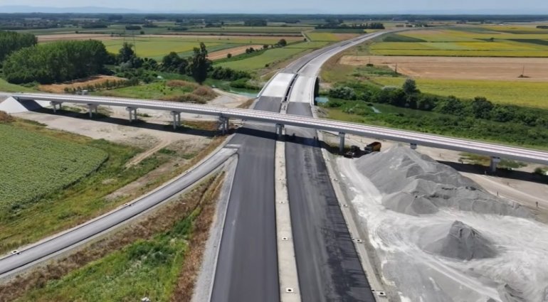 Srbija dobija brzu vezu ka Zapadu: Jedna od najznačajnijih saobraćajnih investicija u regionu privodi se kraju