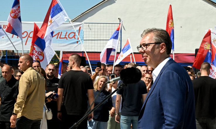 Vučić: Presuda patrijarhu Porfiriju je sramota i primjer progona Srba