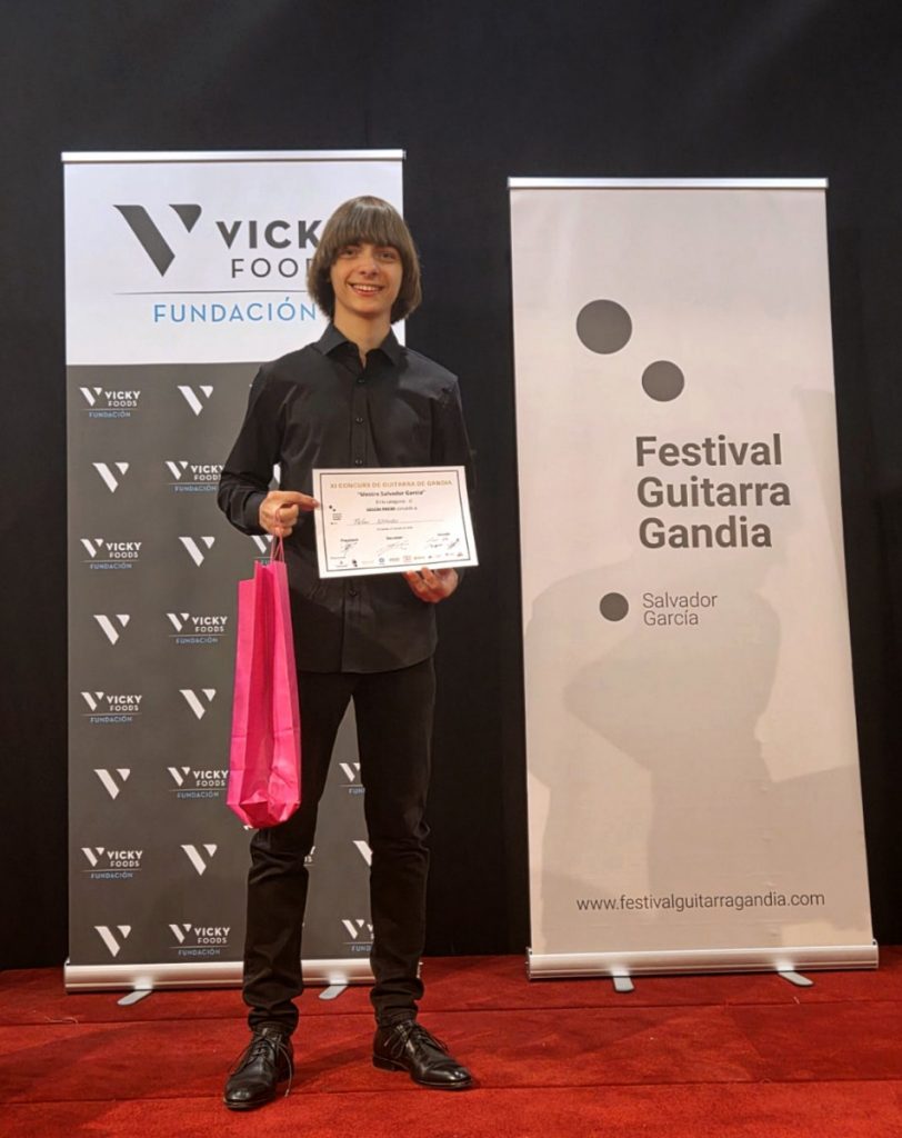 Još jedan veliki uspjeh mladog crnogorskog gitariste: Petar Nikolić vicešampion prestižnog festivala „Salvador García“ u Španiji