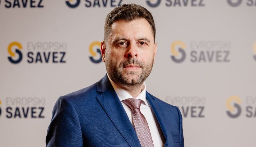Vujović: Je li otpriznavanje Kosova taj dugo očekivani „novi srpski odgovor“ Andrije Mandića?