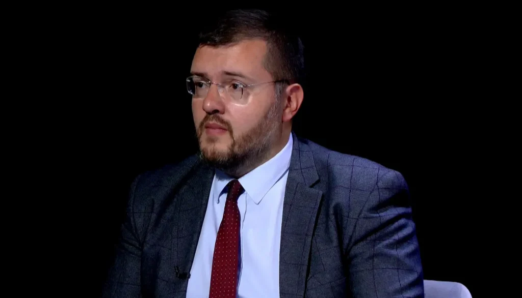 Koprivica: Afera „Telekom“ najviše budi nervozu kod Đukanovića jer vodi do vrha piramide