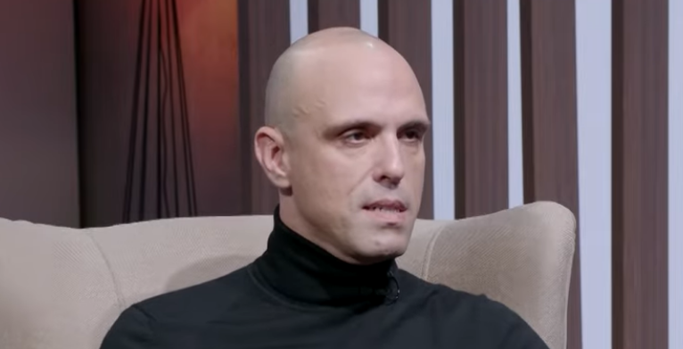 Tražili ste – gledajte: Petru Komneniću zabranjen ulazak u Srbiju