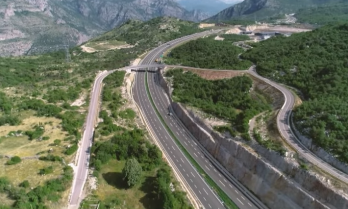 Treća dionica auto-puta Andrijevica – Berane – Boljare biće biće dužine 49 kilometara: Imaće deset tunela i 25 mostova