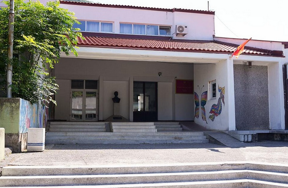 Velika rekonstrukcija OŠ „Mirko Srzentić“: Radovi pri kraju, Ljetnja škola „More znanja“ u novom ruhu