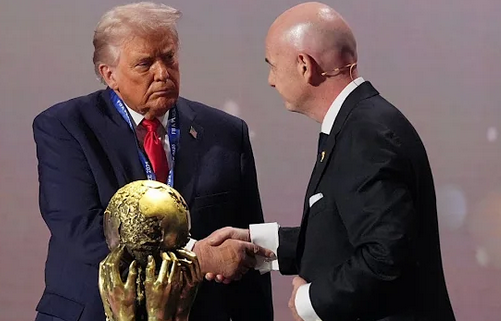 Demokrata traži istragu o vezama predsjednika FIFA i Trampa