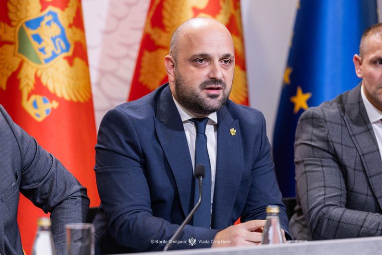 Božović: Nadamo se da će Vulević uskoro biti dostupan crnogorskom pravosuđu