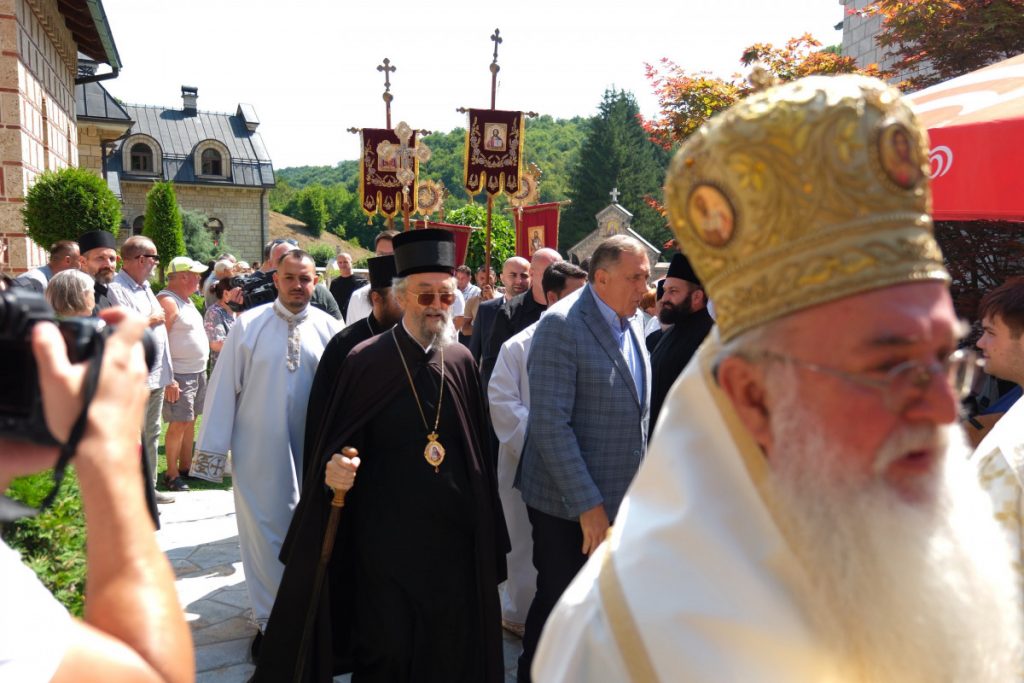 Dodik: Naše svetinje su mjesta okupljanja, vjere i duhovne snage srpskog naroda