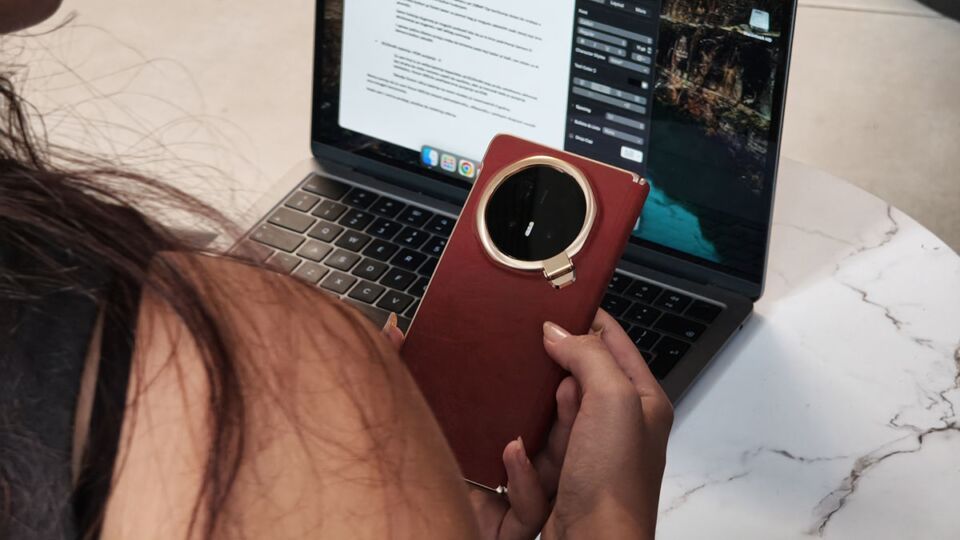 HONOR Magic V6 stigao u Srbiju! Izdržljiviji, otporniji i brži nego ikad