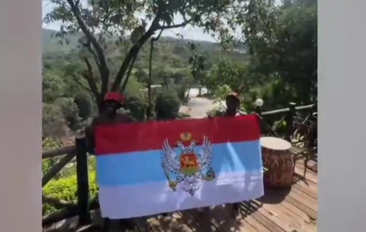 (VIDEO) Afrikanci iz Kenije uz trobojku Crne Gore pjevali Kneževiću – „Milane Srbine, srećan praznik, Hakuna matata“