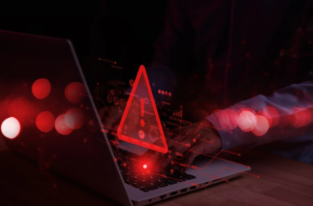 Microsoft uočio novi virus: Prvo špijunira, pa uništava računare