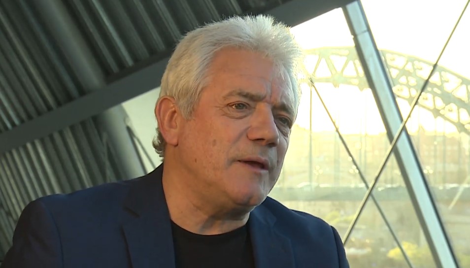 Tužne vijesti sa Ostrva: Preminuo slavni Kevin Kigen