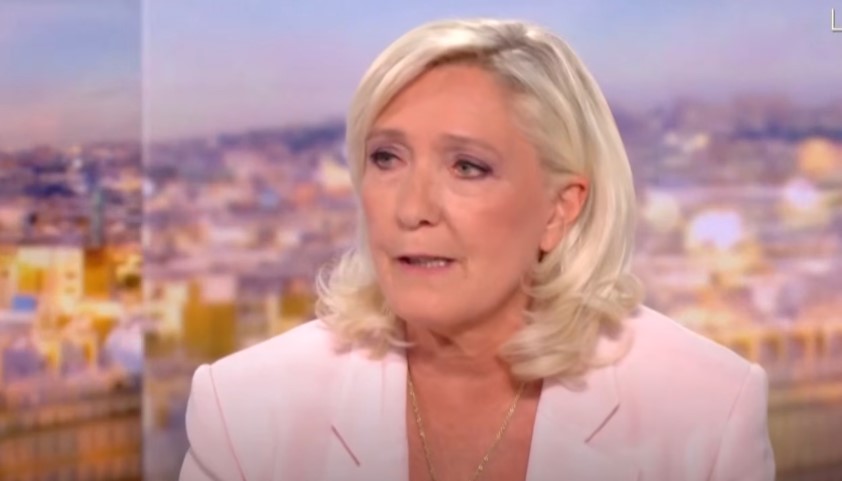 Le Pen dominira u anketama za buduću predsjednicu Francuske