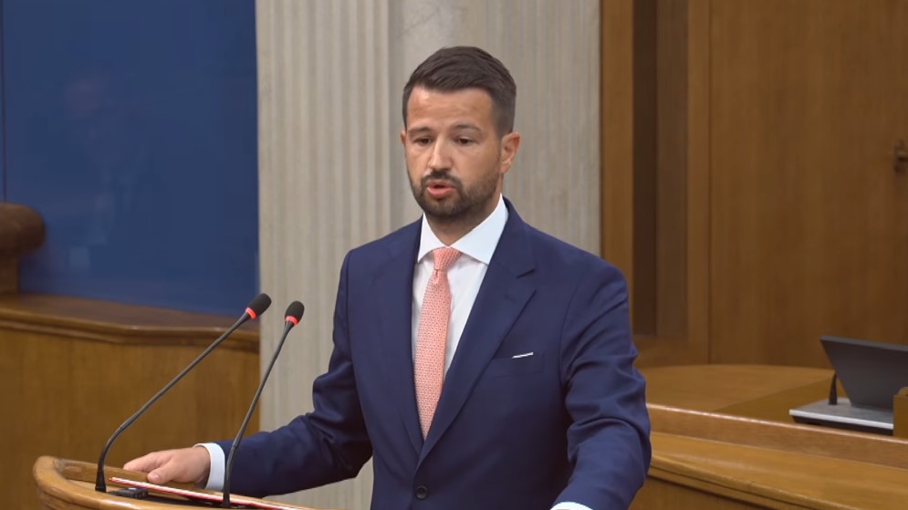 Milatović u Skupštini: Ustavni sud mora biti iznad partijskih interesa
