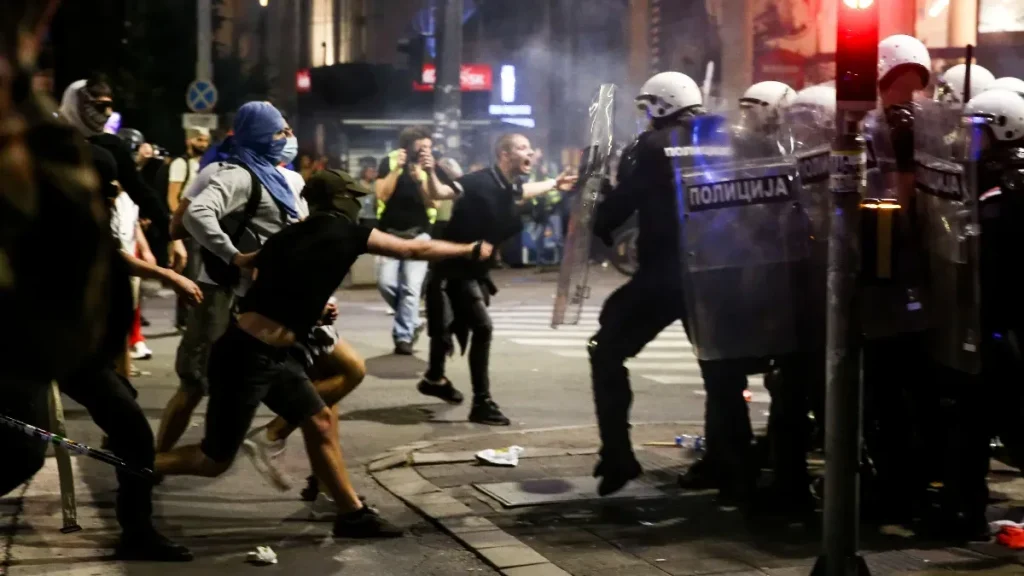 Arsenijević o „Krokodilu“: Politika blokadera je praktično nasilje nad neistomišljenicima