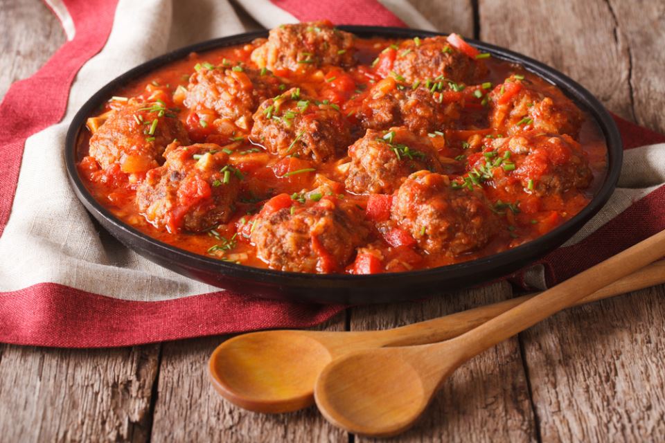Sočne ćureće ćufte sa rikotom i parmezanom – laganiji italijanski recept