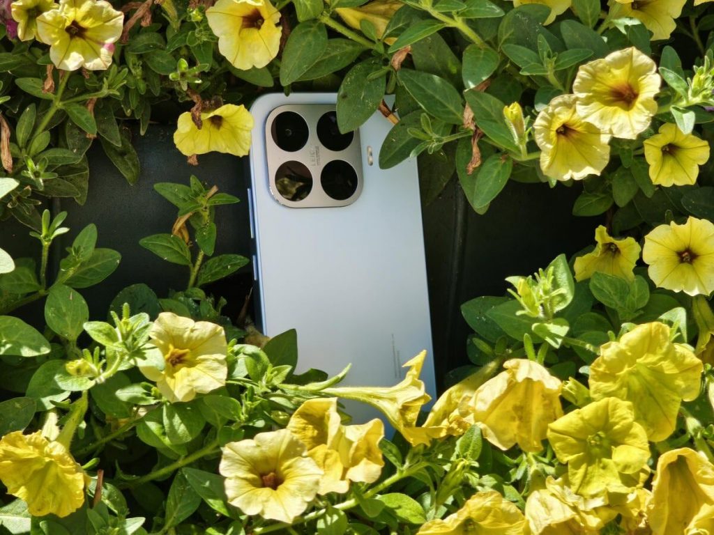 Testirali smo Xiaomi 17T: Telefon koji krije „keca u rukavu“