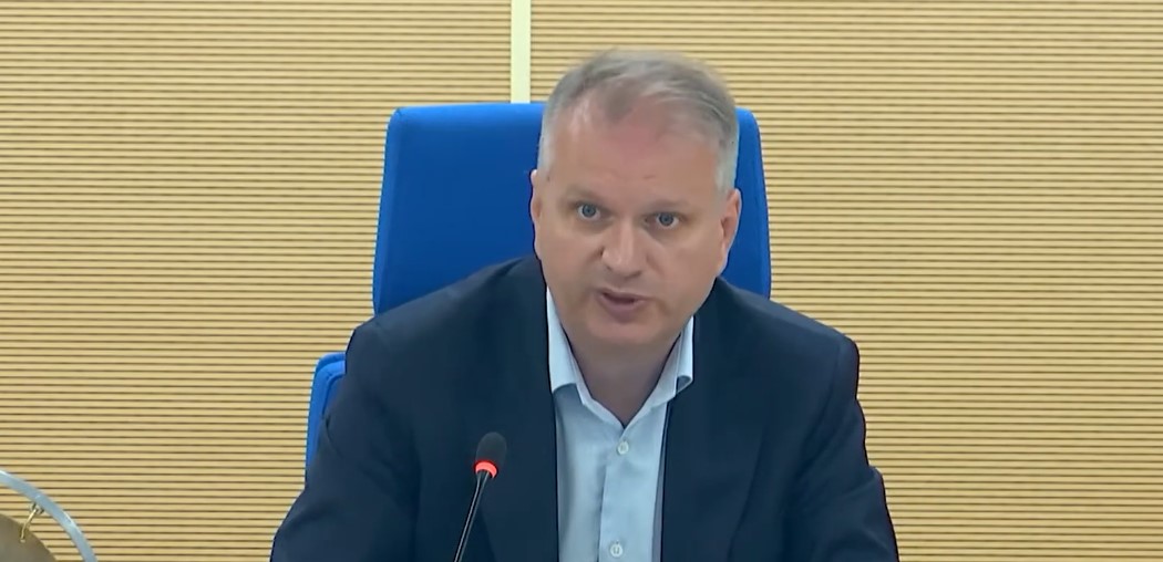 perić